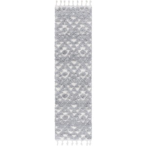 Moroccan Tassel Shag MTS688 Non-Shedding Power Loomed Indoor Rugs - Safavieh - 1 of 4