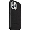 OtterBox DEFENDER SERIES PRO case for iPhone 13 Pro - Black (77-83531) - Refurbished - 3 of 4