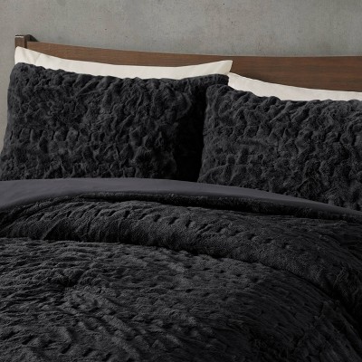 King Black Ruched Faux Fur Comforter Set