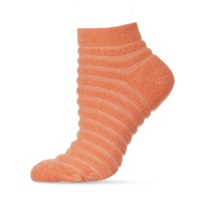 Memoi Textured Striped Cotton Blend Anklet Socks - 1 of 3
