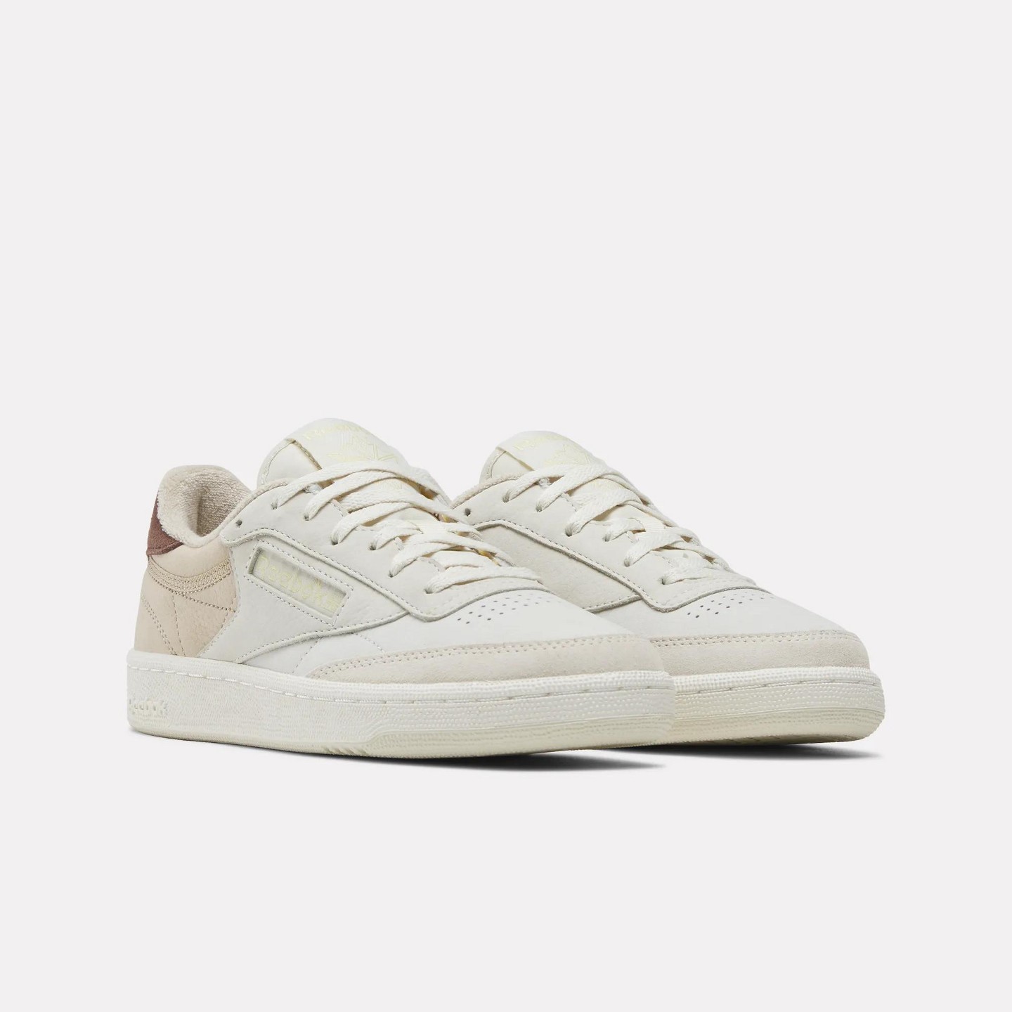 Женские кроссовки Reebok Club C 85 Shoes Size 5 Linen/Chalk/Elevated Beige/Vintage Chalk, цвет: Бежевый — фото 4