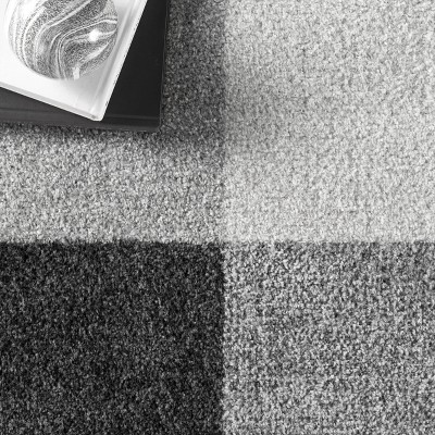 Farmhouse Country 4' x 6' Gray Buffalo Plaid Washable Rug