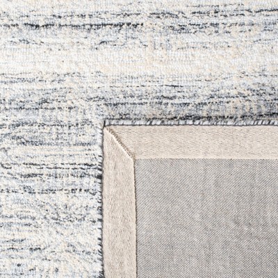Gray Hand-Tufted Wool and Synthetic 6' x 9' Area Rug