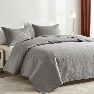 BAGOKIE All Seasons 2/3PCS Quilt Bedding Set with Quilt & Pillow Sham Bed Cover - 1 of 4