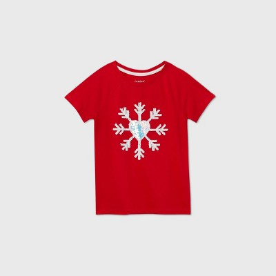 girls red t shirt