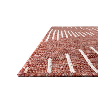 Rust Red and Ivory Rectangular Outdoor Synthetic Area Rug 4' x 6'