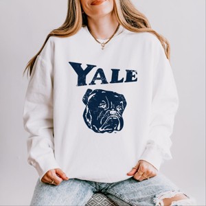 Yale Bulldog Distressed - Women's Lightweight Garment Dyed Sweatshirt - 1 of 4