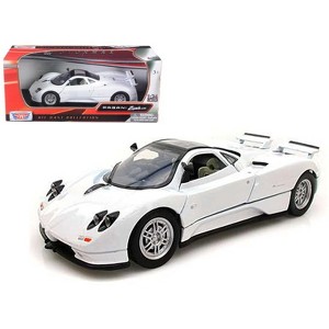 Pagani Zonda C12 White 1/24 Diecast Car Model by Motormax - 1 of 3