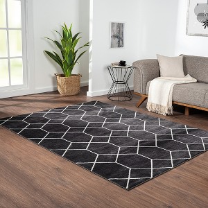 Airsurfer 8'W x 10'L Trellis Geometric Woven Area Rug - 1 of 4
