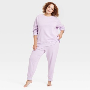 Women's Fleece Sweatshirt - Colsie™ - 1 of 3
