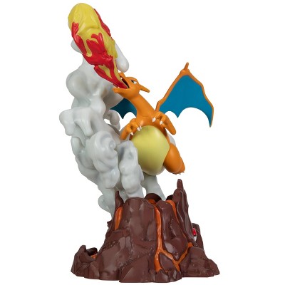 Pok&#233;mon Charizard Deluxe Statue Figure