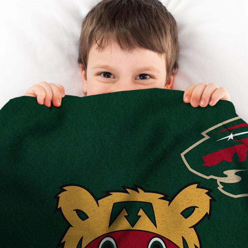Sleep Squad Minnesota Wild Nordy Mascot 60 x 80 Raschel Plush Blanket, 5 of 6