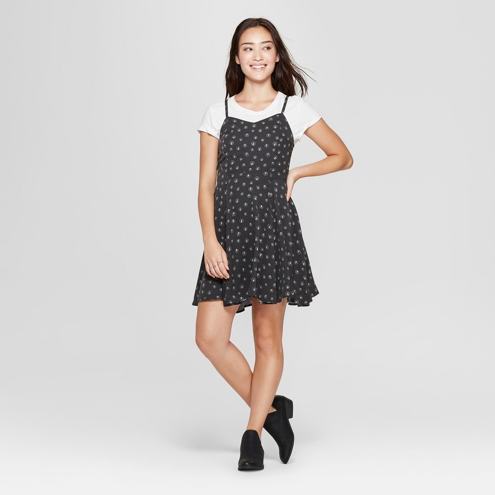 Junk Food Women's AC/DC Sleeveless A-Line Dress - Black L was $30.0 now $9.0 (70.0% off)