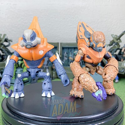 Jazwares on X: Status Report: Series 5 World of Halo 4” figures available  at your local retailers! @Halo #Jazwares #Halo  / X