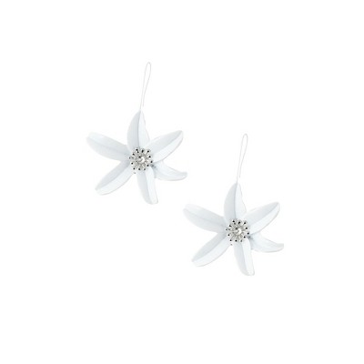 SOHI Women's White Flora Drop Earrings