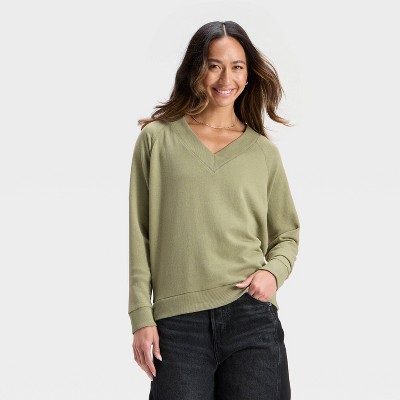 Women's Leisure Studio French Terry Pullover Sweatshirt - Universal Thread™