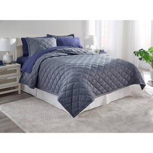BrylaneHome BH Studio Jersey Quilt Set - 1 of 2