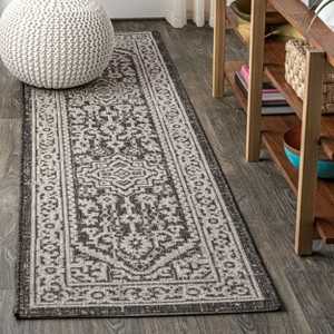 JONATHAN Y Sinjuri Medallion Textured Weave Indoor/Outdoor Area Rug - 1 of 4