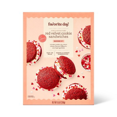 Valentine's Red Velvet Sandwich Cookie Kit - 9.5oz - Favorite Day™