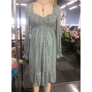 A heart-shaped collar long sleeved printed short maternity dress with leopard green print (print) Leopard green print_L - 1 of 1