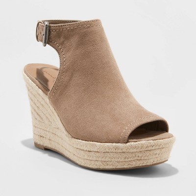 wide espadrille wedge