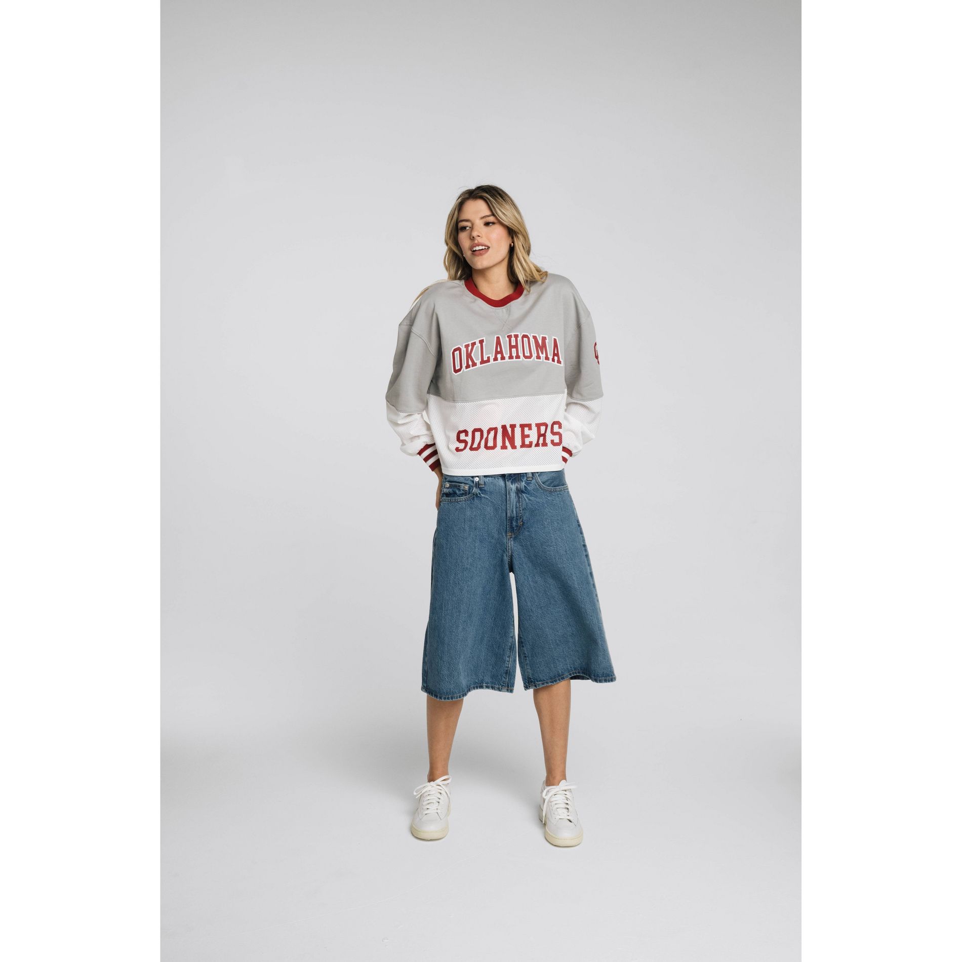 NCAA Oklahoma Sooners Women's Fashion Crew Neck Fleece Sweatshirt - M - Wild Collective