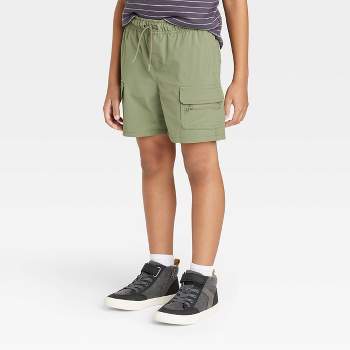 Boys' Quick Dry 'Above the Knee' Relaxed Pull-On Cargo Shorts - Cat & Jack™