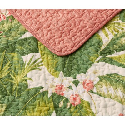 Ecru Twin Cotton Reversible Quilt Set with Palm Leaf Design