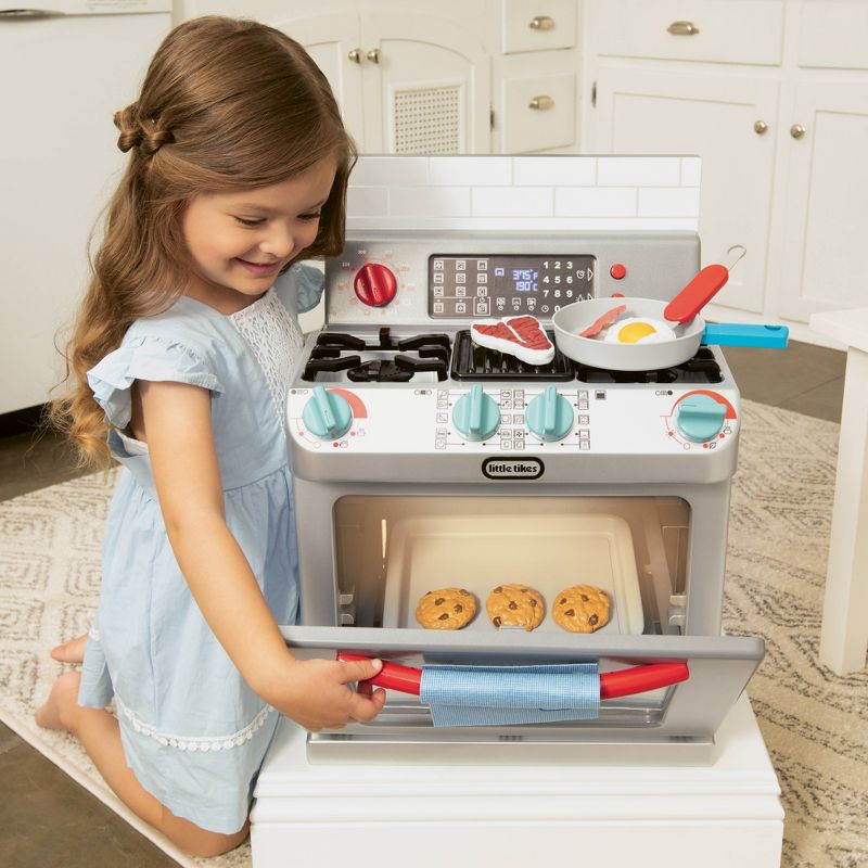 Little Tikes First Oven Realistic Pretend Play Appliance, 6 of 14