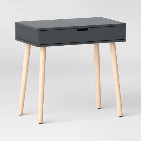 Narrow top kids desk