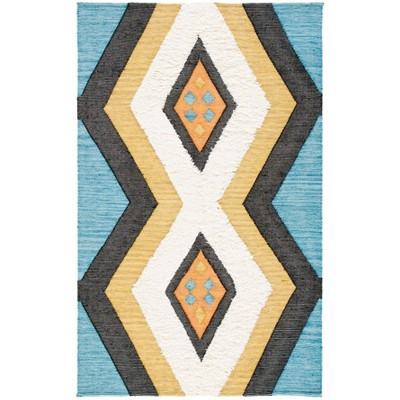 Kenya 4' x 6' Hand-Knotted Wool Rug in Black and Ivory