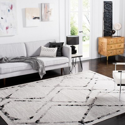 Ivory and Grey Geometric Hand-knotted 8' x 10' Area Rug