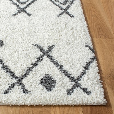 Cream and Navy Rectangular Shag Area Rug, 6' x 9'