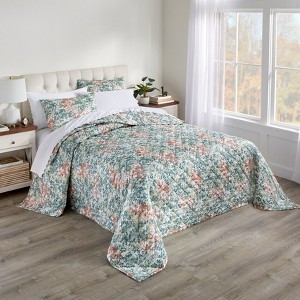 BrylaneHome Foliage Bedspread - 1 of 4