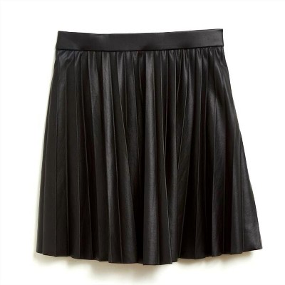 Girl Pleated Pleather Tennis Skirt - tractr
