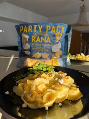 Guest review image 1 of 2, zoom in