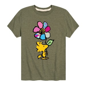 Boys' - Peanuts - Woodstock With Flower And Pattern Short Sleeve Graphic T-Shirt - 1 of 4
