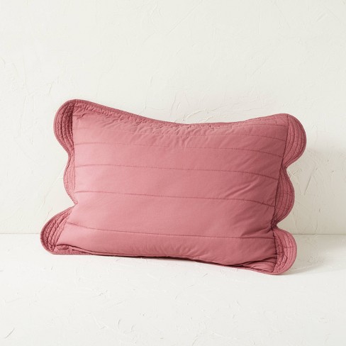 Quilted Pillow Sham - Scallop