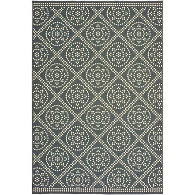 Oriental Weavers Marina 3969L Grey/ Ivory Indoor/Outdoor Area Rug - 5'3" x 7'6"