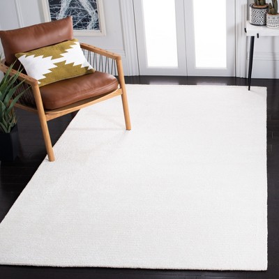 Ivory Elegance 4' x 6' Handmade Tufted Wool-Viscose Blend Rug