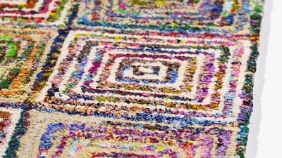 Handmade Multicolor Wool and Cotton Tufted Round Rug