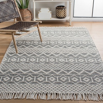 Ivory and Black Geometric Wool 3' x 5' Area Rug