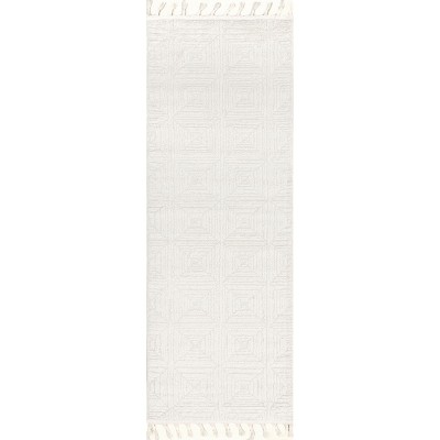 Nuloom Kerry Textured Geometric Tasseled Area Rug