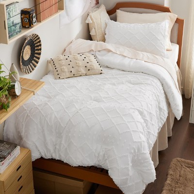 Queen Comforter Set -Bedsure 3Pcs Comforter Bedding Set with Intricate Solid Embroidery