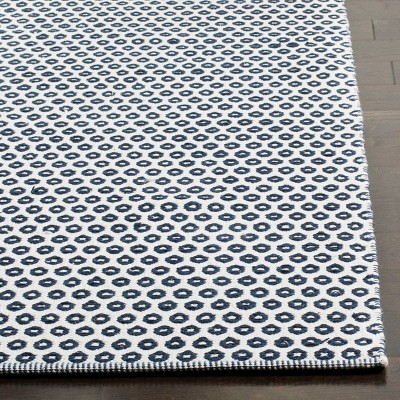 Hand-Woven Navy and Ivory Wool-Cotton Blend 59" Rug
