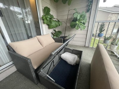 Guest review image 1 of 3, zoom in
