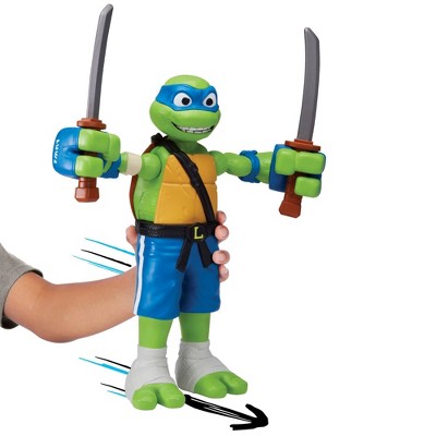 Teenage Mutant Ninja Turtles Leonardo Roll-N-Punch Giant Action Figure