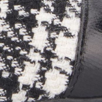 black/white