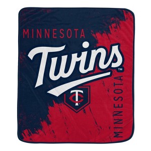 MLB Minnesota Twins Painted Plate Ultra Soft Blanket - 1 of 1