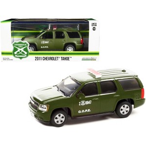 2011 Chevrolet Tahoe Police Car Matt Green "Carabineros de Chile" G.O.P.E. 1/43 Diecast Model Car by Greenlight - 1 of 3